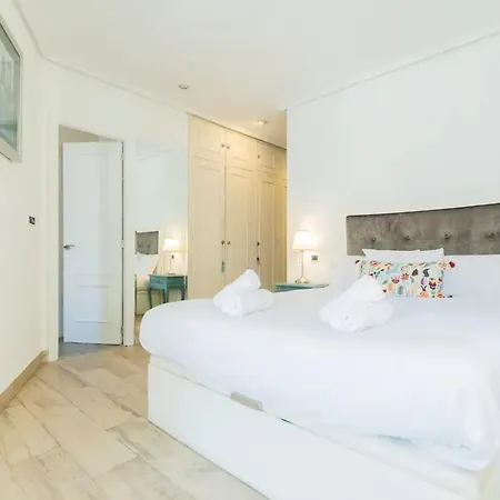 Modern In With Internet *