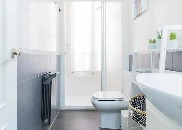 Modern In With Internet Lejlighed Bilbao